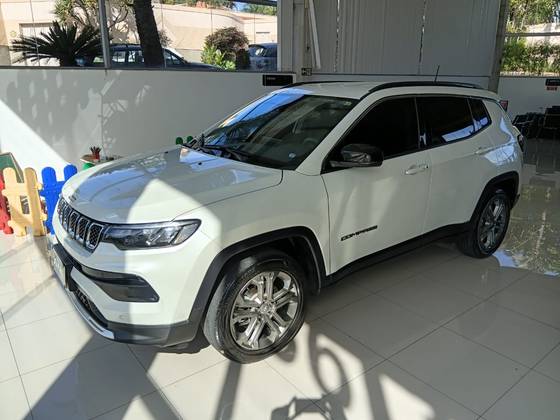 JEEP COMPASS 1.3 T270 TURBO FLEX LONGITUDE AT6
